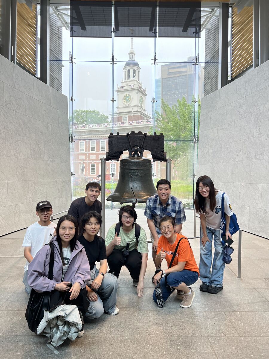 ISMP mentors and students together